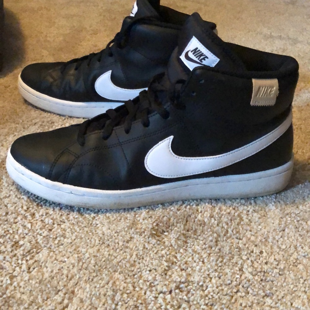 Nike high top sneakers!